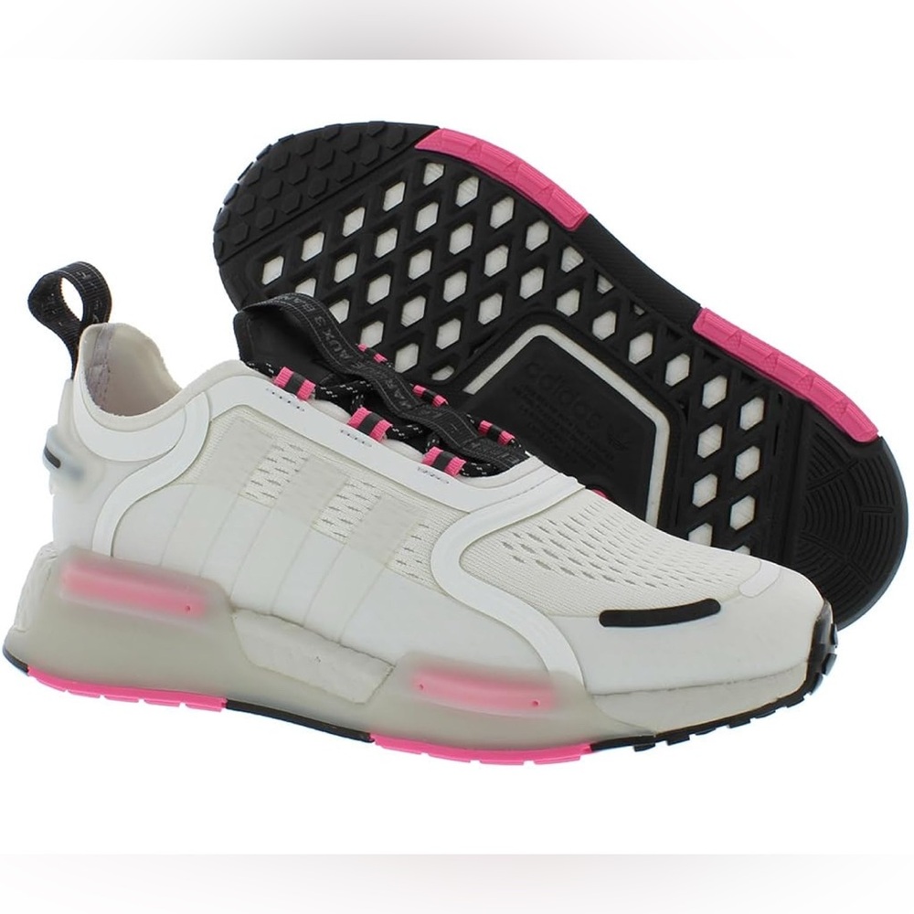 Adidas NMD V3 GS Womens size 6